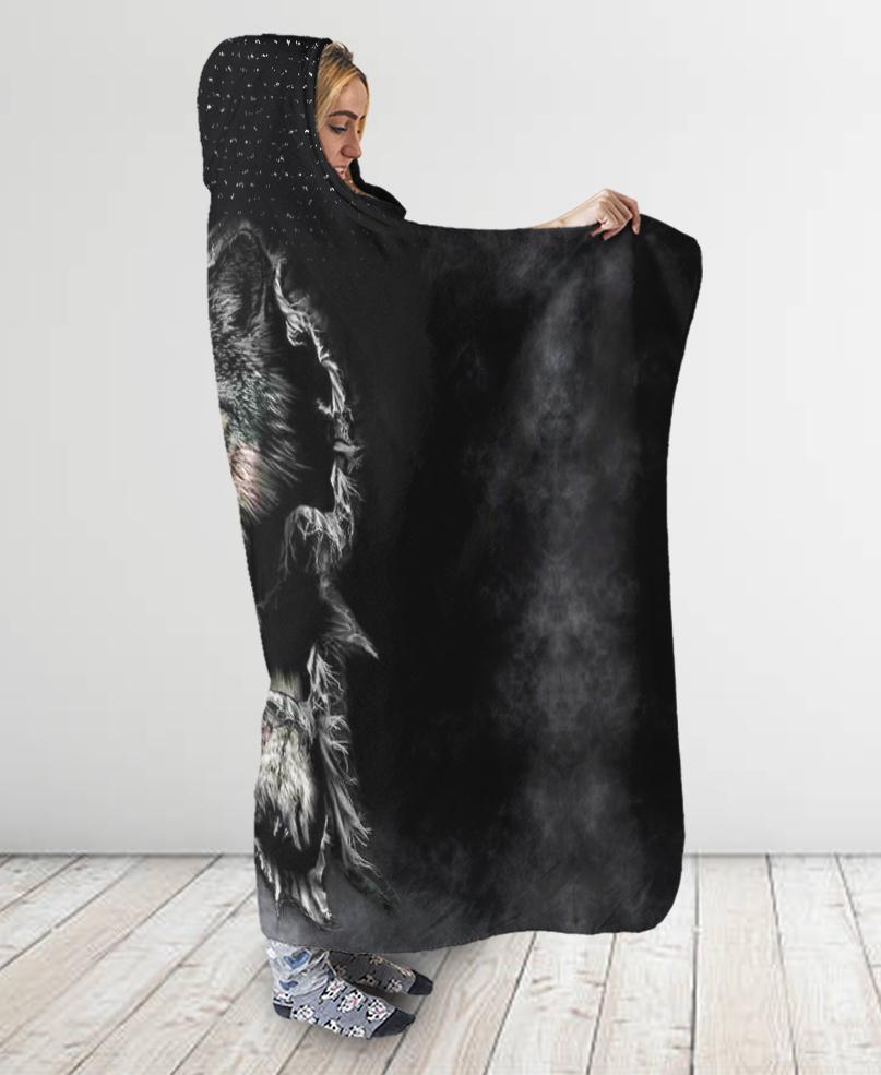 Black Wolf Hooded Blanket NBD