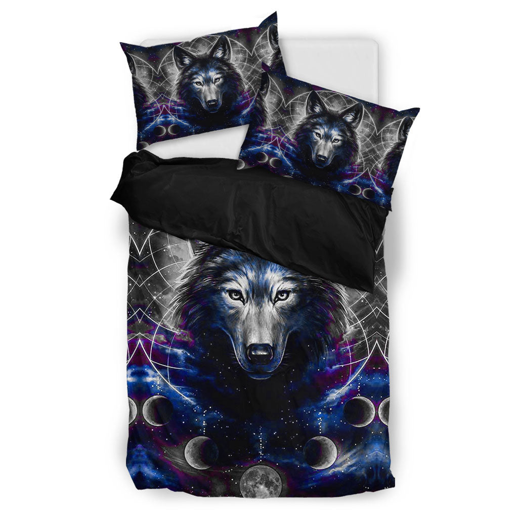 Native Wolf Bedding Set
