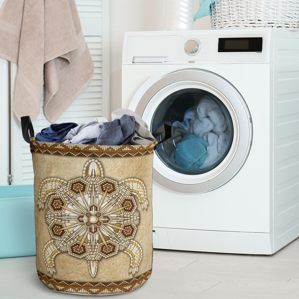 Totem Native American Laundry Basket WCS