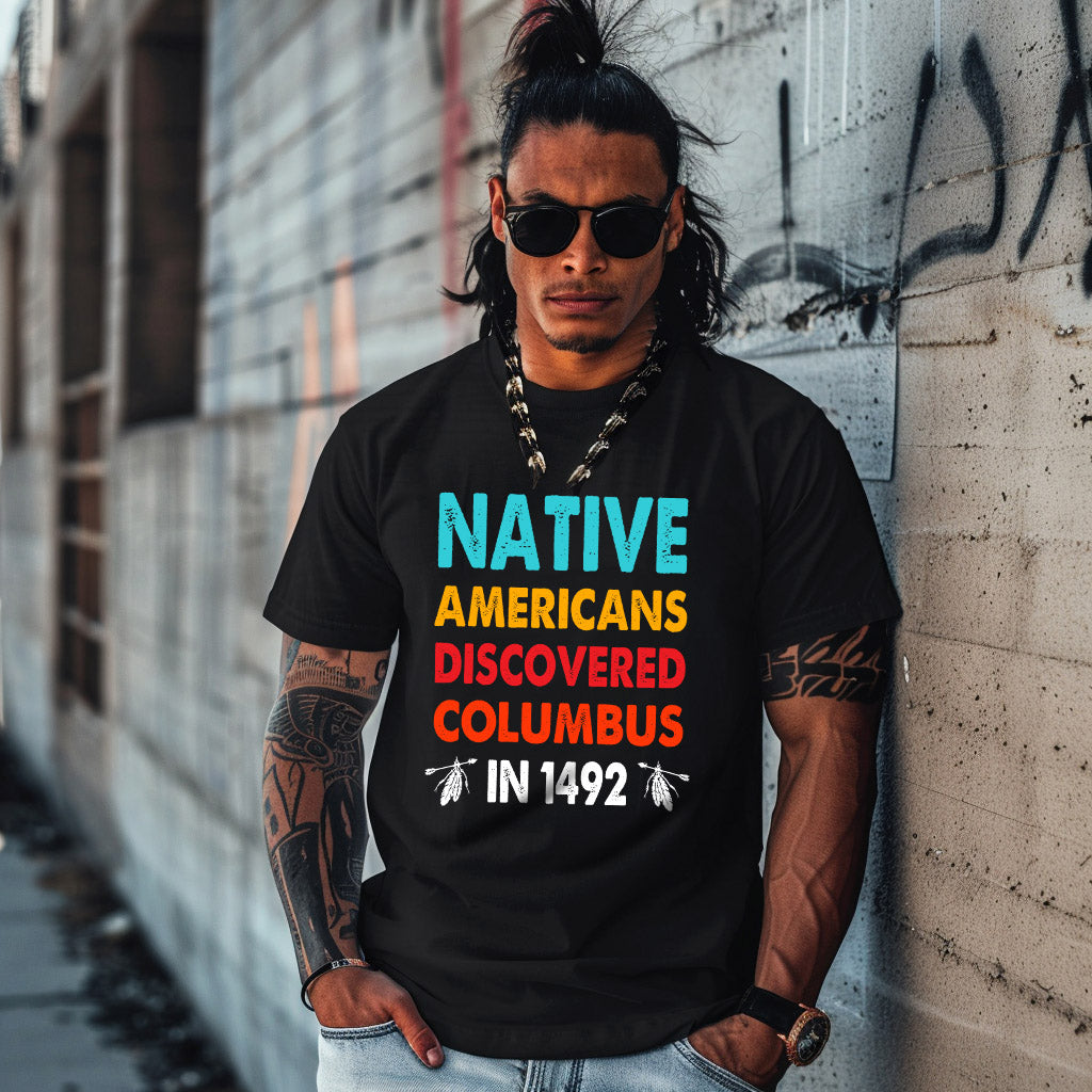 NATIVE AMERICANS DISCOVERED COLUMBUS  IN 1492