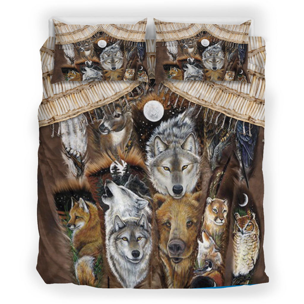 Native Wolf Bedding Set