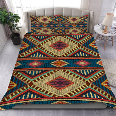 Native Straight Line Bedding Set