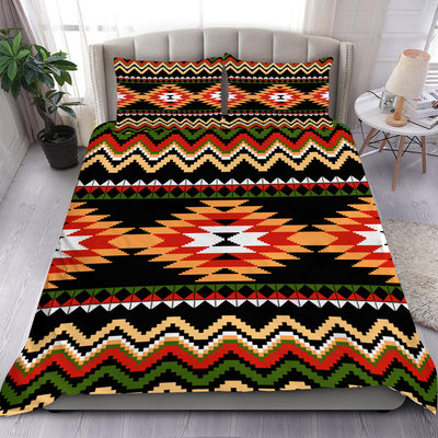 Color Motifs Bedding Set