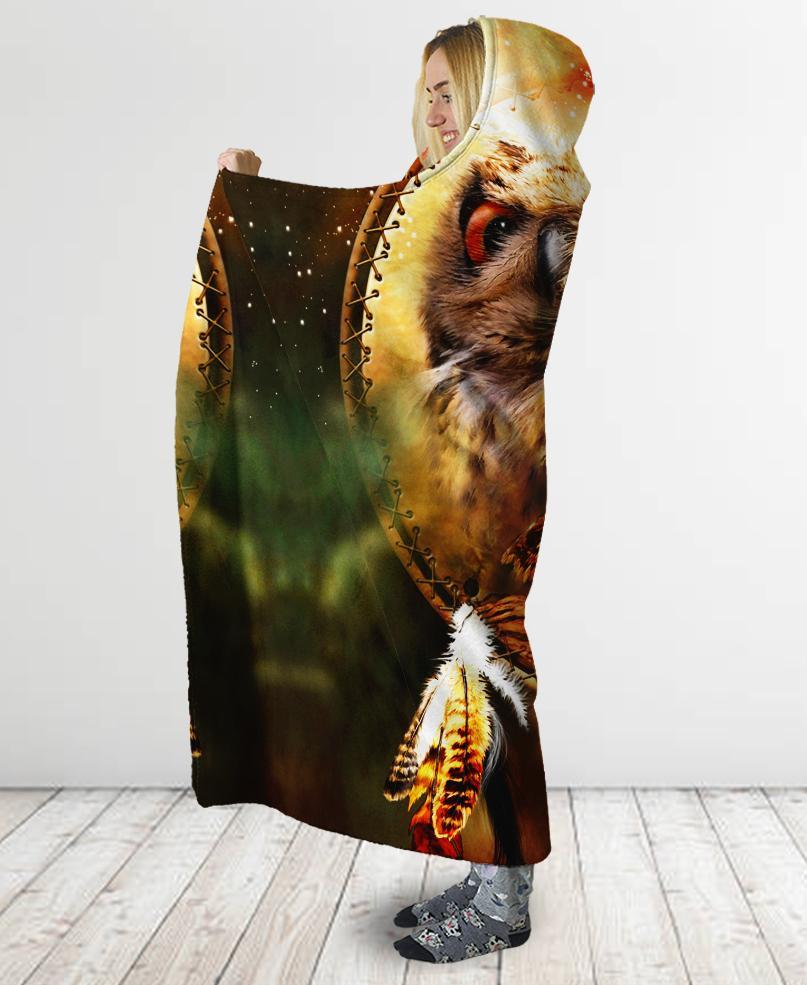 Owl Eyes Hooded Blanket NBD