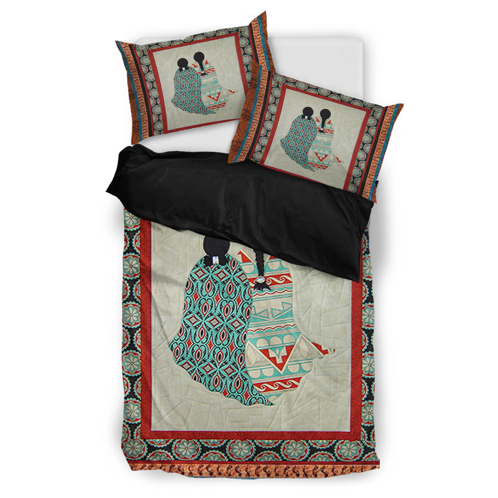 Two Girls Motifs Bedding Set