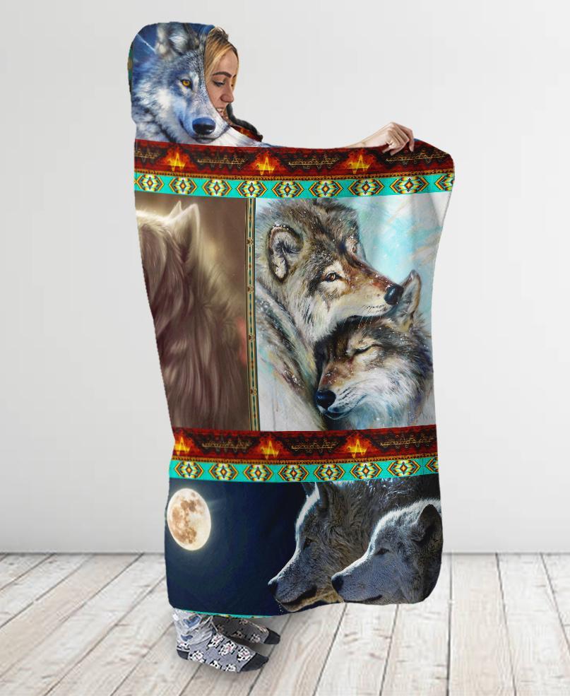 Native Loving Wolves Hooded Blanket NBD
