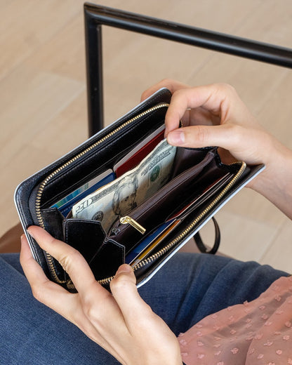 CUSTOM NAME HERE - Native American Wolves Womens Clutch Purse 06 NBD