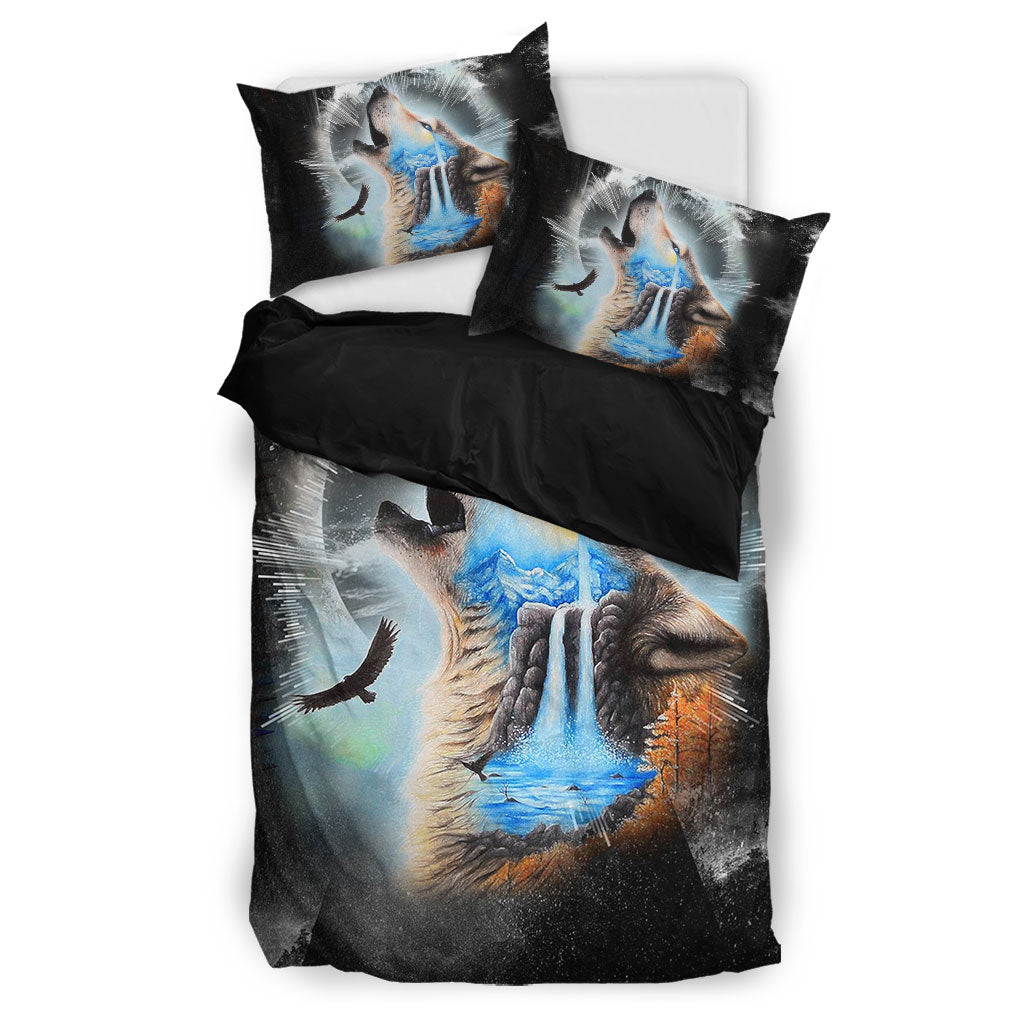 Native Wolf Bedding Set